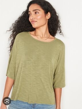 Old Navy Luxe nwt Women’s Size s oversized sage Green Short Sleeved shirt Blouse